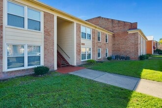 Tracks at Seymour in Seymour, IN - Foto de edificio - Building Photo