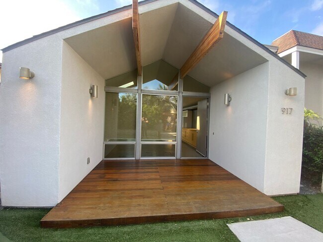 917 Missouri St in San Diego, CA - Building Photo - Building Photo