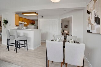 6702 S Ivy Way in Centennial, CO - Building Photo - Building Photo