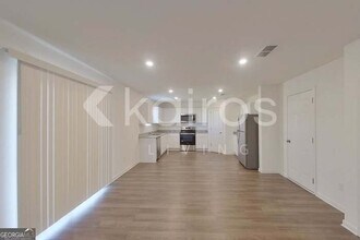 503 Park Brooke Trce in Macon, GA - Building Photo - Building Photo