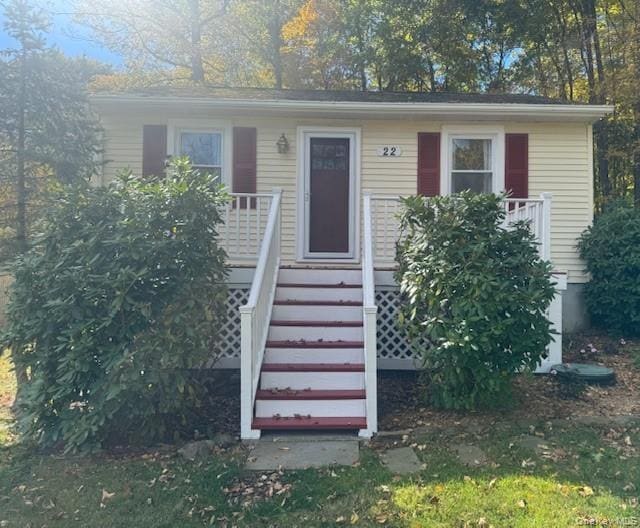 22 Lakeview Dr in Pawling, NY - Building Photo