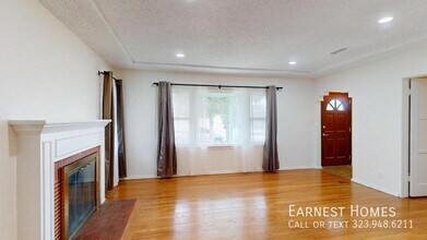 8447 Wheatland Ave in Los Angeles, CA - Building Photo - Building Photo