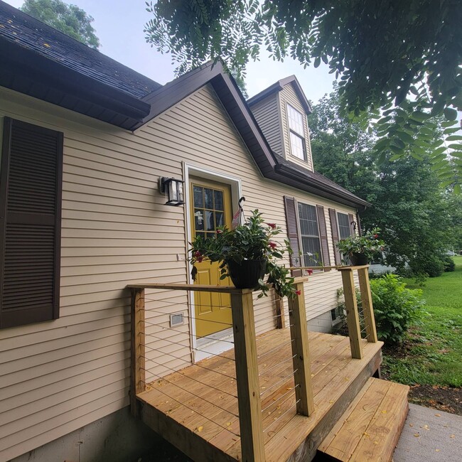 218 County Rte 7A in Copake, NY - Building Photo - Building Photo