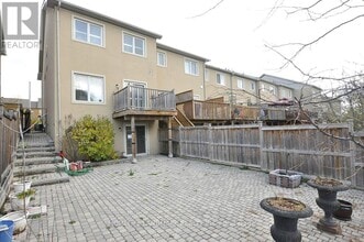 44 Romance Dr in Richmond Hill, ON - Building Photo - Building Photo