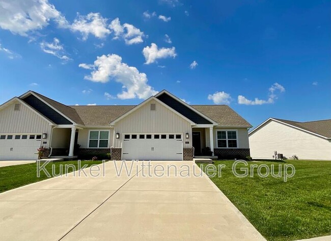 property at 812 Applewood Creek Dr