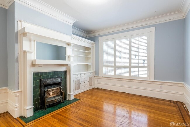 property at 1846 Larkin St