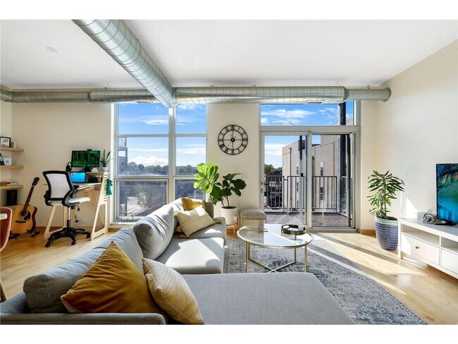 property at 1211 Lagoon Ave