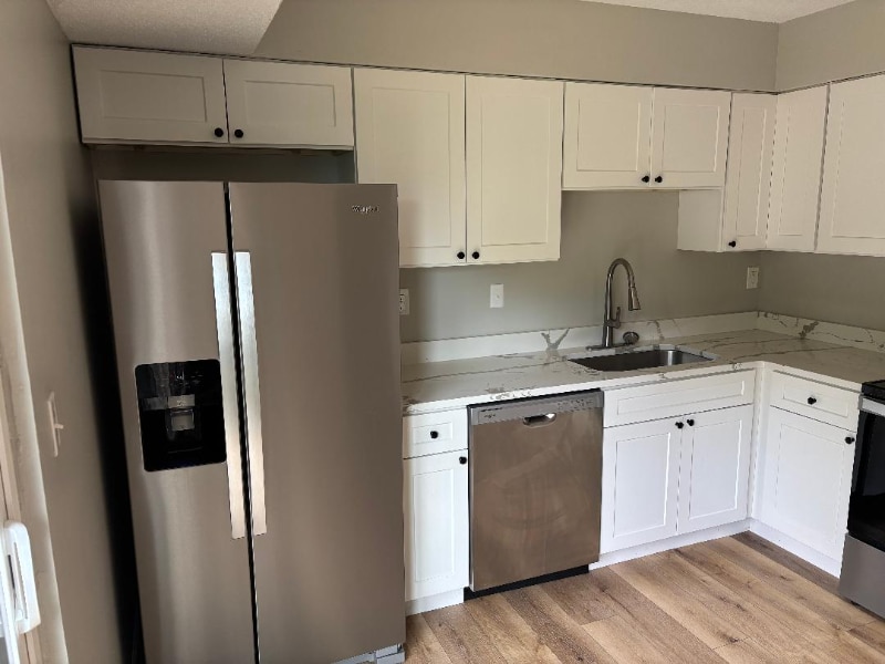 386 Park W Dr in St. Peters, MO - Building Photo