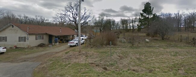 14261 State Rte JJ in West Plains, MO - Building Photo - Building Photo