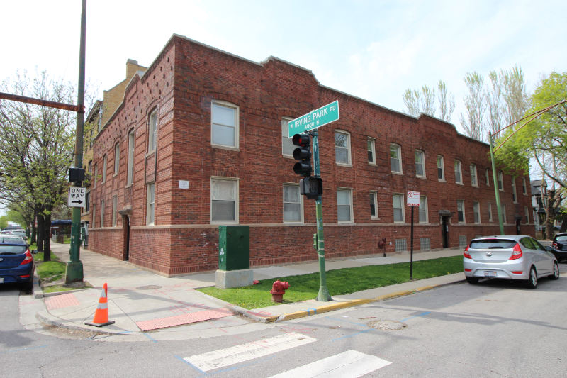 4004 N Hamlin Ave in Chicago, IL - Building Photo