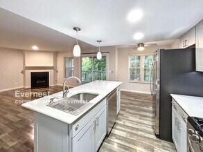 2016 Henderson Cir in Alpharetta, GA - Building Photo - Building Photo