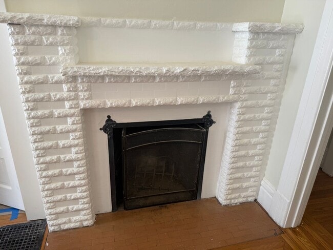 2210 Capitol Ave in Sacramento, CA - Building Photo - Building Photo