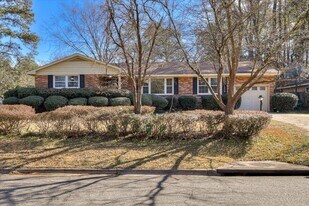 130 Holiday Dr in Martinez, GA - Building Photo