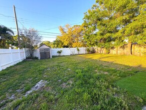 1145 57th Ave N in St. Petersburg, FL - Building Photo - Building Photo