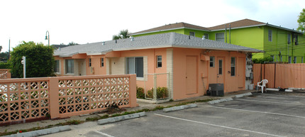 611 N Federal Hwy in Lake Worth, FL - Building Photo - Building Photo