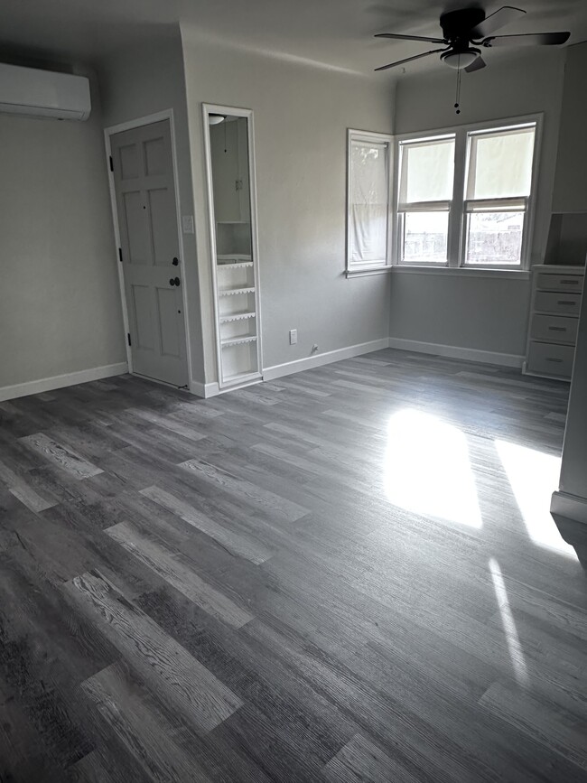 property at 2240 5th St