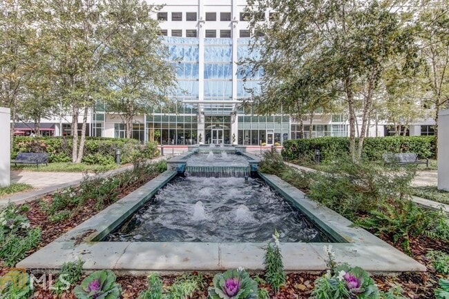 3324 Peachtree Rd-Unit -2802 in Atlanta, GA - Building Photo - Building Photo