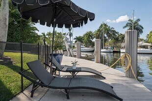 600 SW 8th Ter in Fort Lauderdale, FL - Building Photo