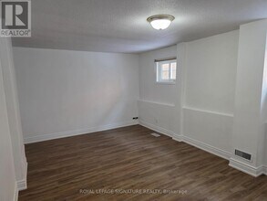 3257 Lednier Terrace in Mississauga, ON - Building Photo - Building Photo