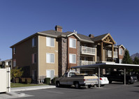 Green Grove in Pleasant Grove, UT - Foto de edificio - Building Photo