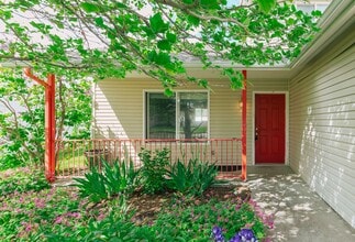 3619 W Manning Loop in Coeur d'Alene, ID - Building Photo - Building Photo