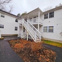 17 Wysocki Dr in Dudley, MA - Foto de edificio - Building Photo