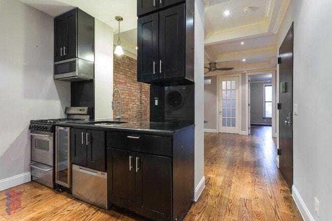 2071 Adam Clayton Powell Jr Blvd, Unit 2 in New York, NY - Building Photo - Building Photo