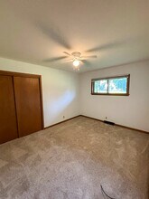37 W Klubertanz Dr in Sun Prairie, WI - Building Photo - Building Photo