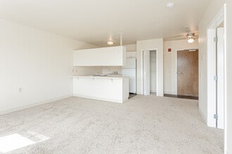 Annobee Apartments in Tacoma, WA - Foto de edificio - Interior Photo