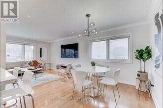 96 Wyndcliff Crescent in Toronto, ON - Building Photo - Building Photo