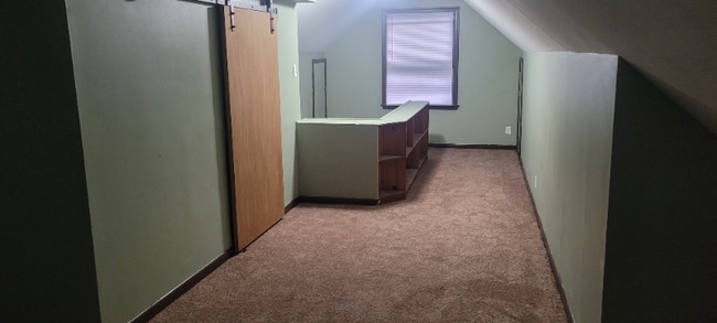 26391 W Hills Dr in Inkster, MI - Building Photo - Building Photo