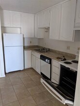 901 S Mesquite St in Arlington, TX - Building Photo - Building Photo