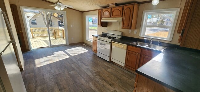 property at 600 NE Aurora Ave