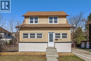 348 Caroline St in Windsor, ON - Building Photo