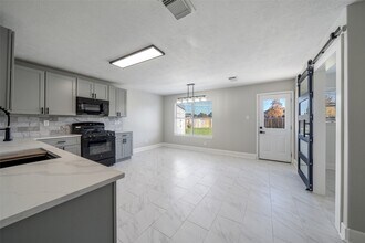 1111 Kingbriar Cir in Spring, TX - Building Photo - Building Photo