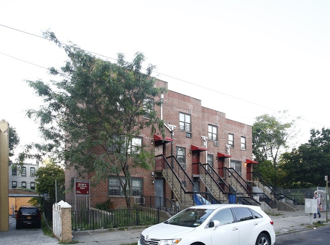 504-514 Fountain Ave in Brooklyn, NY - Building Photo - Building Photo