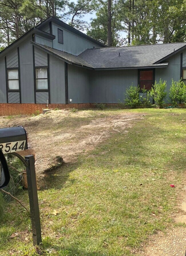 property at 3544 Torbay Dr