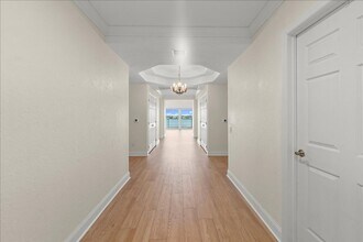 2 Oceans W Blvd in Daytona Beach Shores, FL - Building Photo - Building Photo