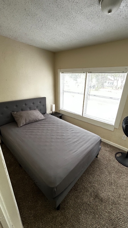 property at 1104 E Genesee St