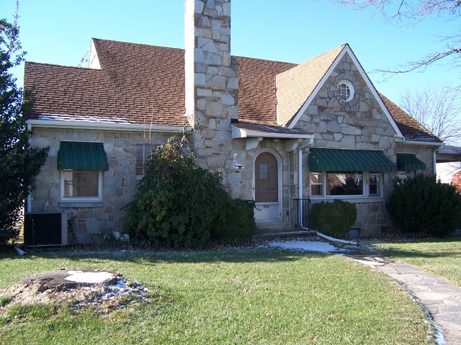 property at 1909 Baltimore Pike