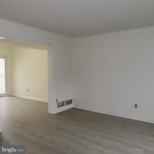 11 Beacon Ct in Chambersburg, PA - Building Photo - Building Photo