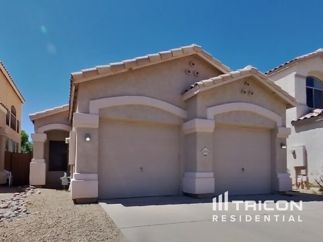 property at 1335 W Wahalla Ln