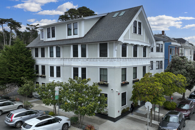 752 Lake St in San Francisco, CA - Building Photo - Building Photo