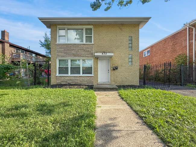 property at 432 Hickory St