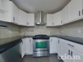 1097 Britley Park Ln in Woodstock, GA - Foto de edificio - Building Photo