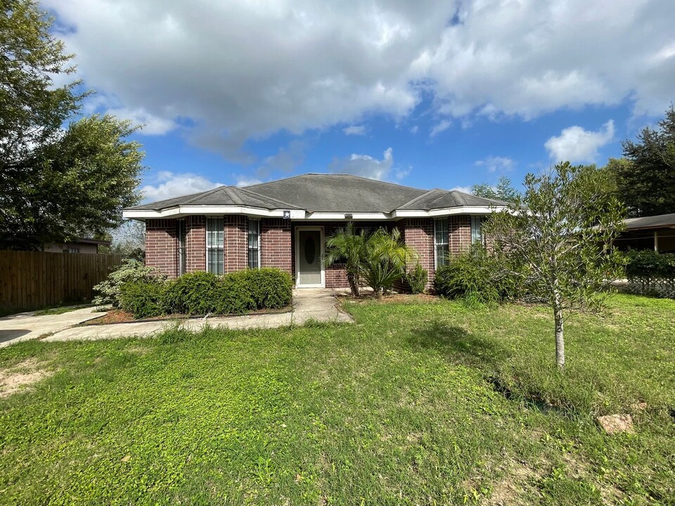 826 Tangerine St in San Juan, TX - Building Photo