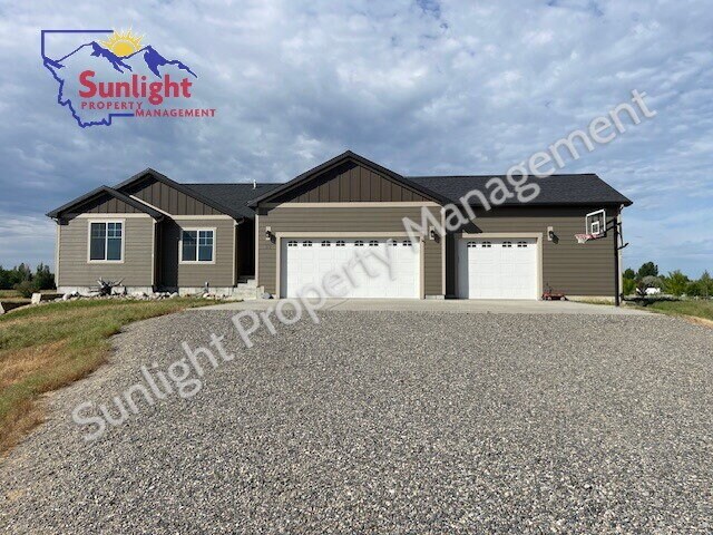 37 Wildflower Cir in Park City, MT - Building Photo