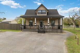9140 Sailfish Dr in Boerne, TX - Building Photo