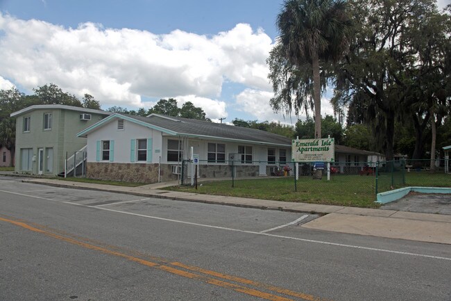 5808 Missouri Ave in New Port Richey, FL - Building Photo - Building Photo