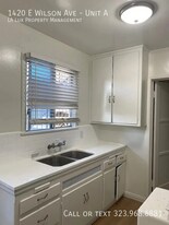 1420 E Wilson Ave in Glendale, CA - Building Photo